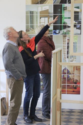 Kirsten Kötter: Kunst als Architektur einer freien Gesellschaft (installation view), Ausstellung 23.11.-14.12.2014, Kunstfabrik Darmstadt, ehemaliger Bahnhof Wixhausen