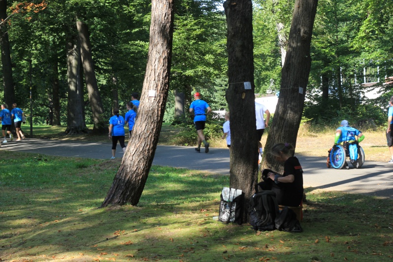 2025-08-20_malathon-chemnitz_30_vereint-laufen_volkslauf-mit-behinderten_2918, watercolour, 17 × 24 cm (Kirsten Kötter)