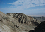 Kirsten Kötter: Site-specific Painting,  Wüste Negev, 2008