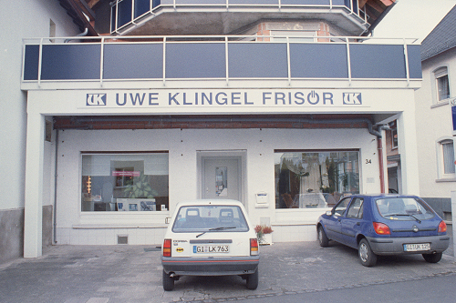 Linden, Hüttenberger Straße 34, 1998, Uwe Klingel Friseur, Foto: Kirsten Kötter